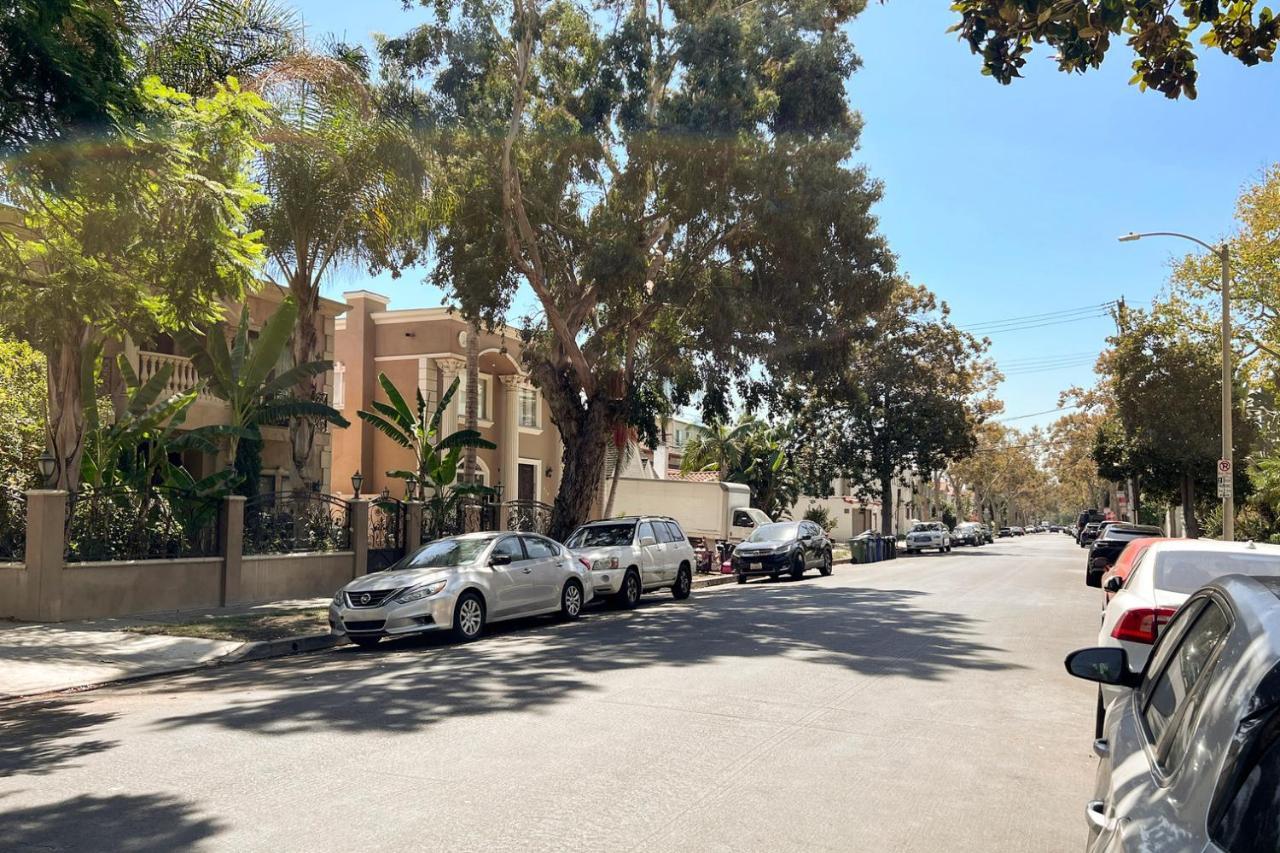 Apartamento Beverly Hills 1br W Pool Gym Nr Restaurants Lax-1082